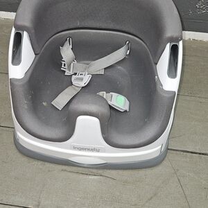 Ingenuity Baby Booster Seat Gray and White